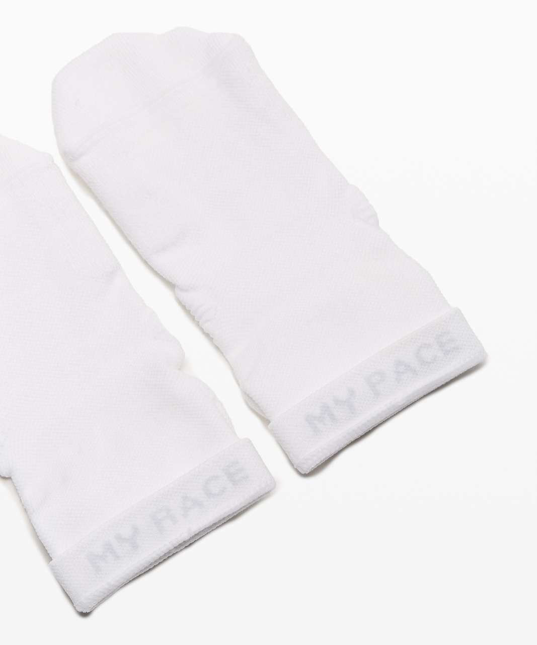 Lululemon Speed Ankle Sock - White