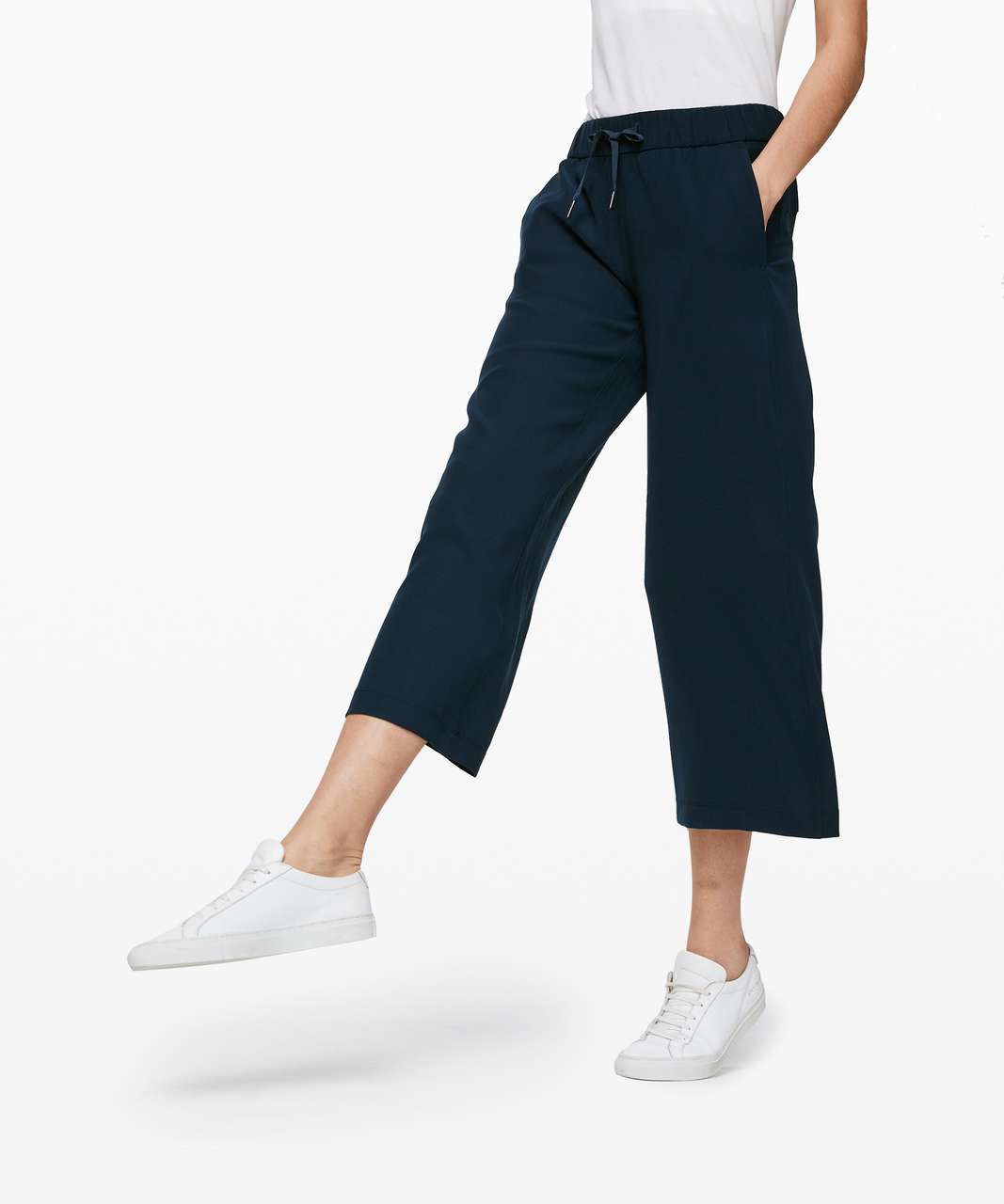 Lululemon On the Fly Wide-Leg 7/8 Pant *Woven - True Navy - lulu fanatics