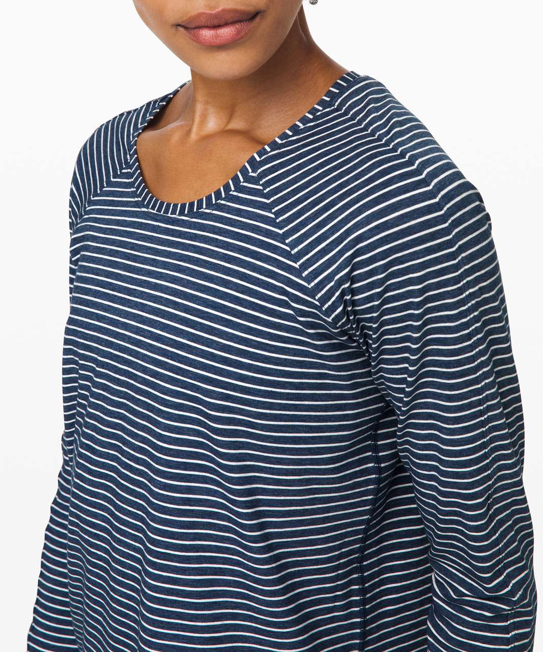 Lululemon Emerald Long Sleeve - Modern Stripe Heathered Code Blue White