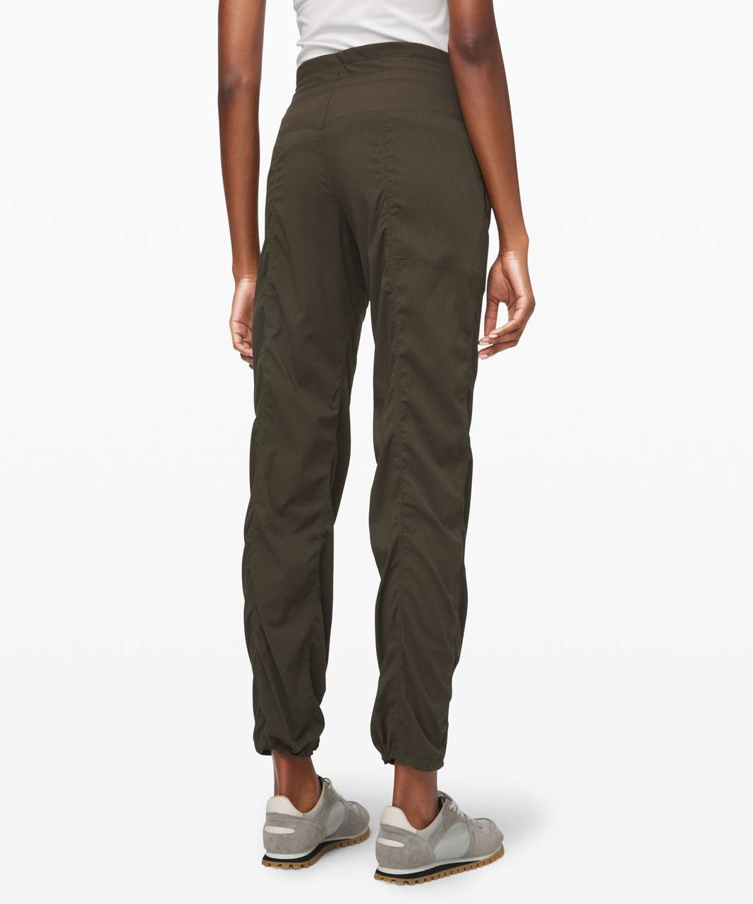 LULULEMON DANCE STUDIO JOGGER 2 DARK OLIVE RELAXED FIT SWIFT STUDIO PANT  EEUC