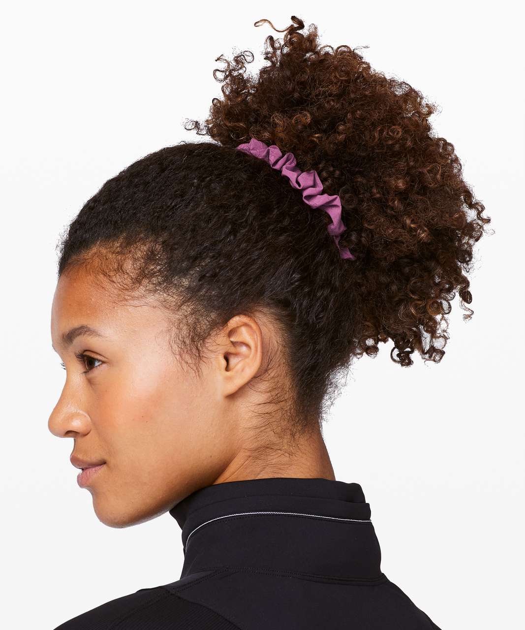 Lululemon Uplifting Scrunchie - Plumful