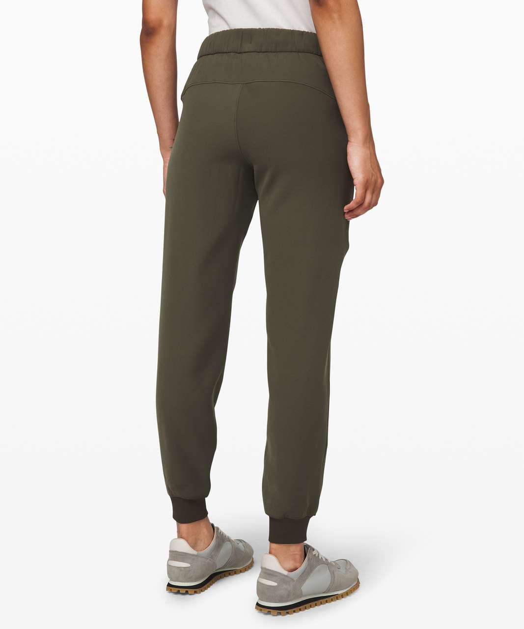 LULULEMON On The Fly Jogger Pants in Dark Olive Green Size 4