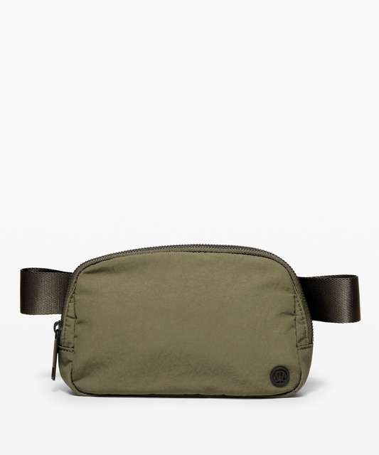 Lululemon Everywhere Belt Bag *1L - Jacquard Camo Cotton Obsidian ...