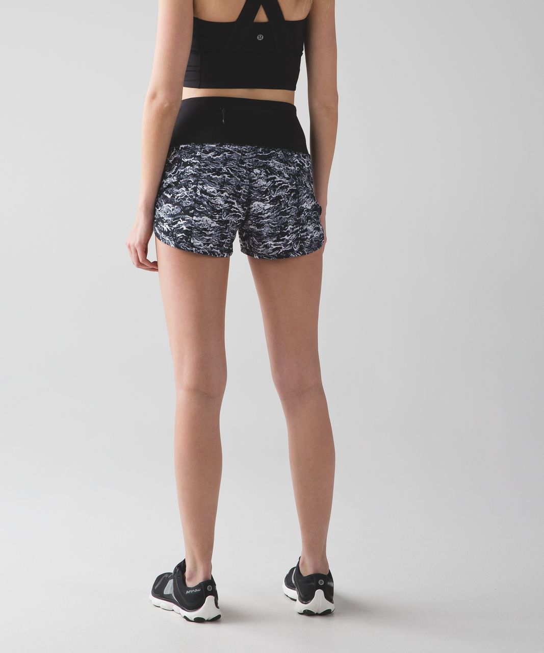 Lululemon Speed Short (High Waist) - Nami Wave White Black / Black