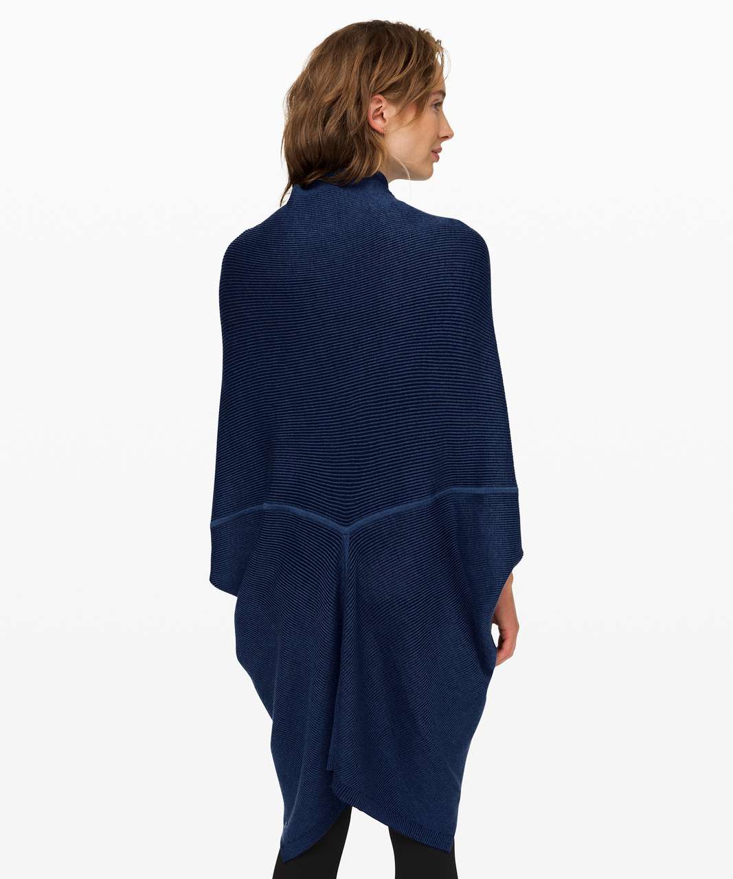 Lululemon Exaltation Wrap *Reversible - Code Blue / True Navy