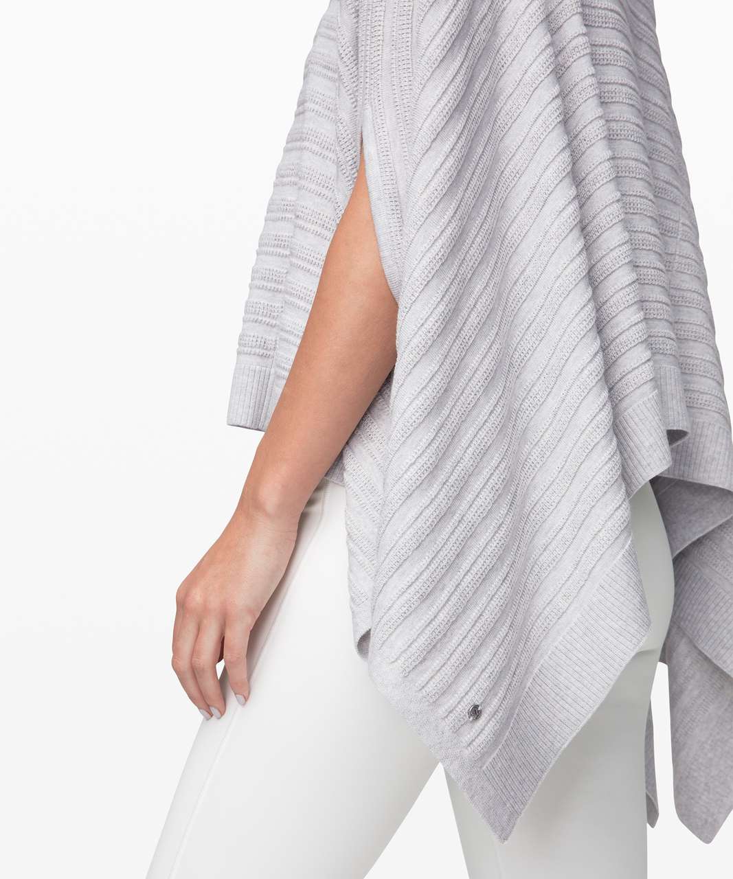 Lululemon Forward Flow Poncho - Heathered Core Ultra Light Grey (Second Release)