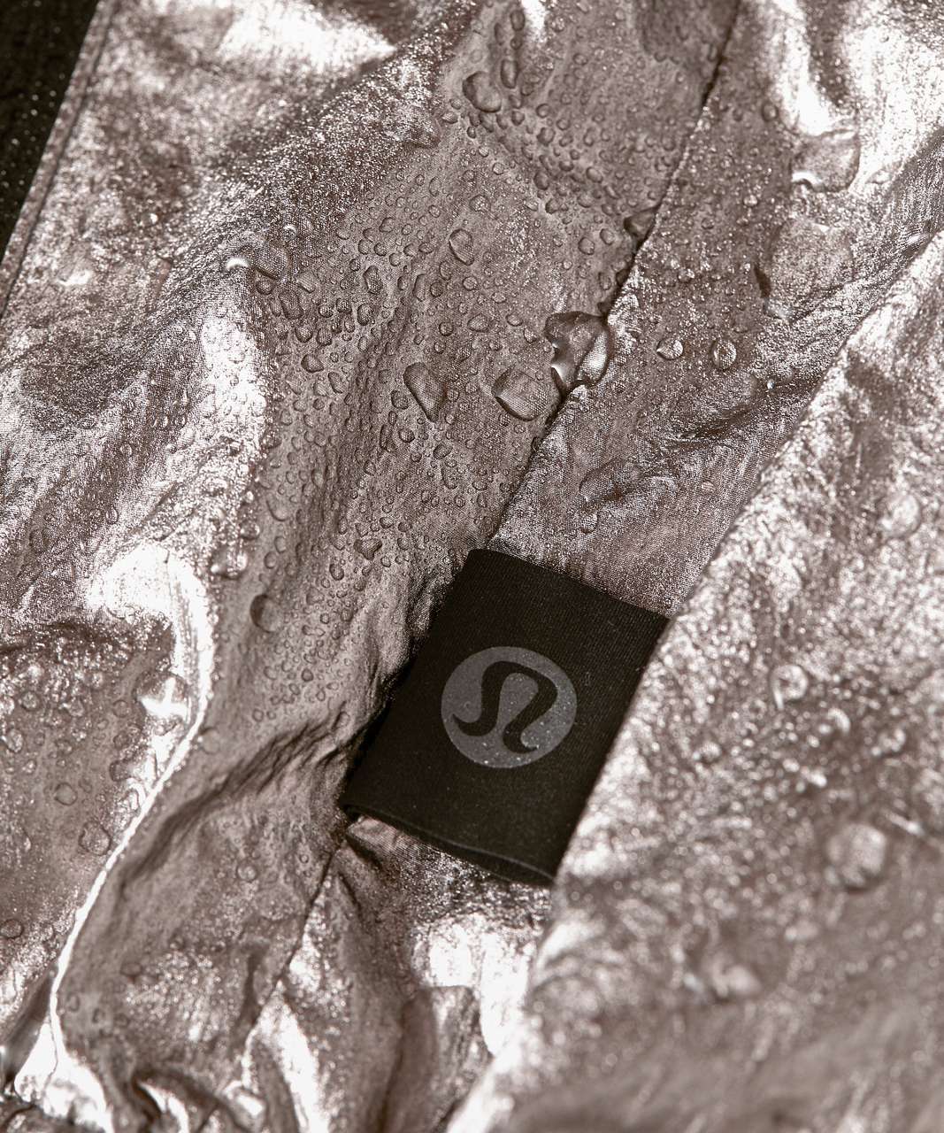 Lululemon Stronger as One Jacket *lululemon X Barrys - Titanium Foil