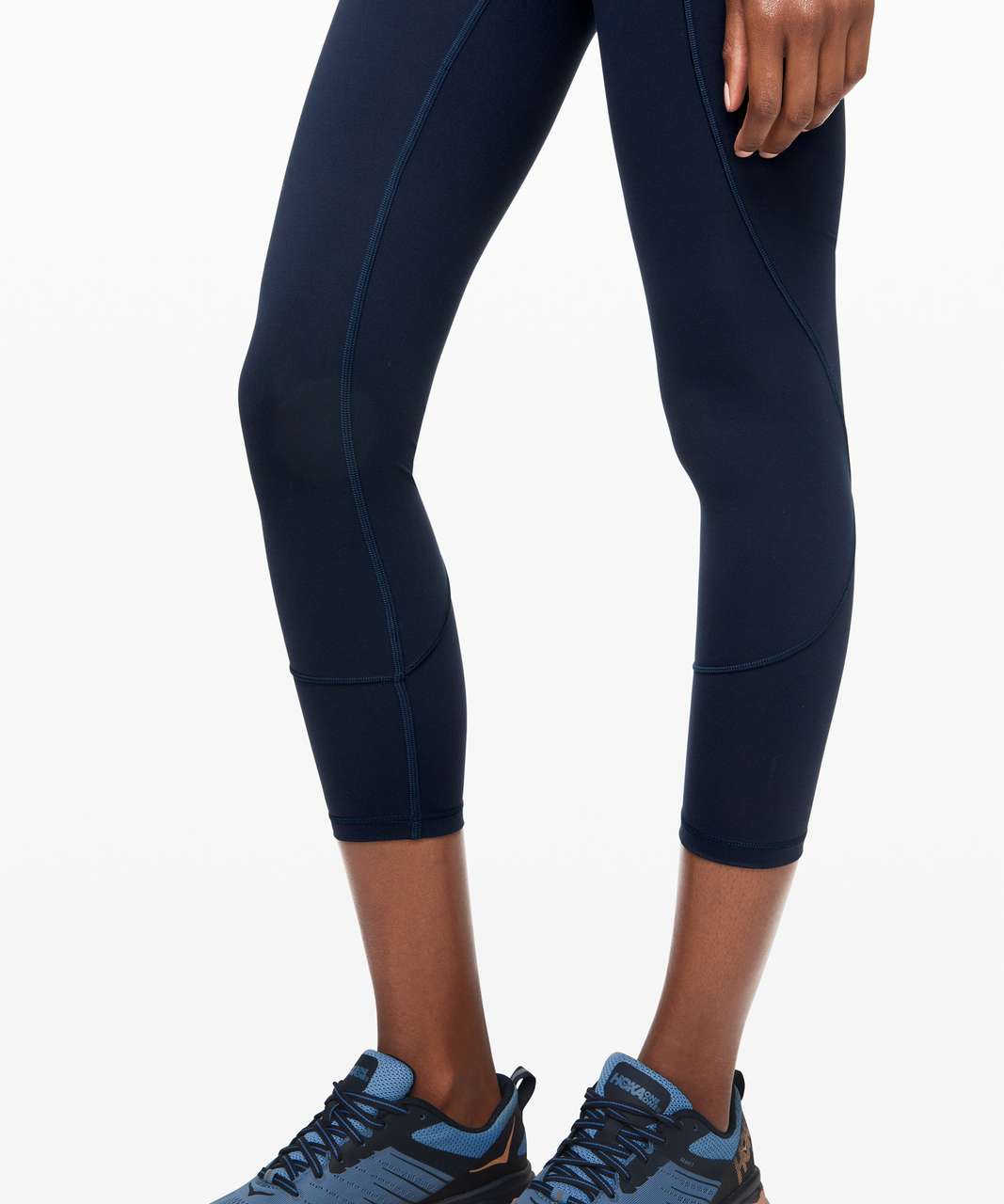 On Navy Movement leggings in Blue