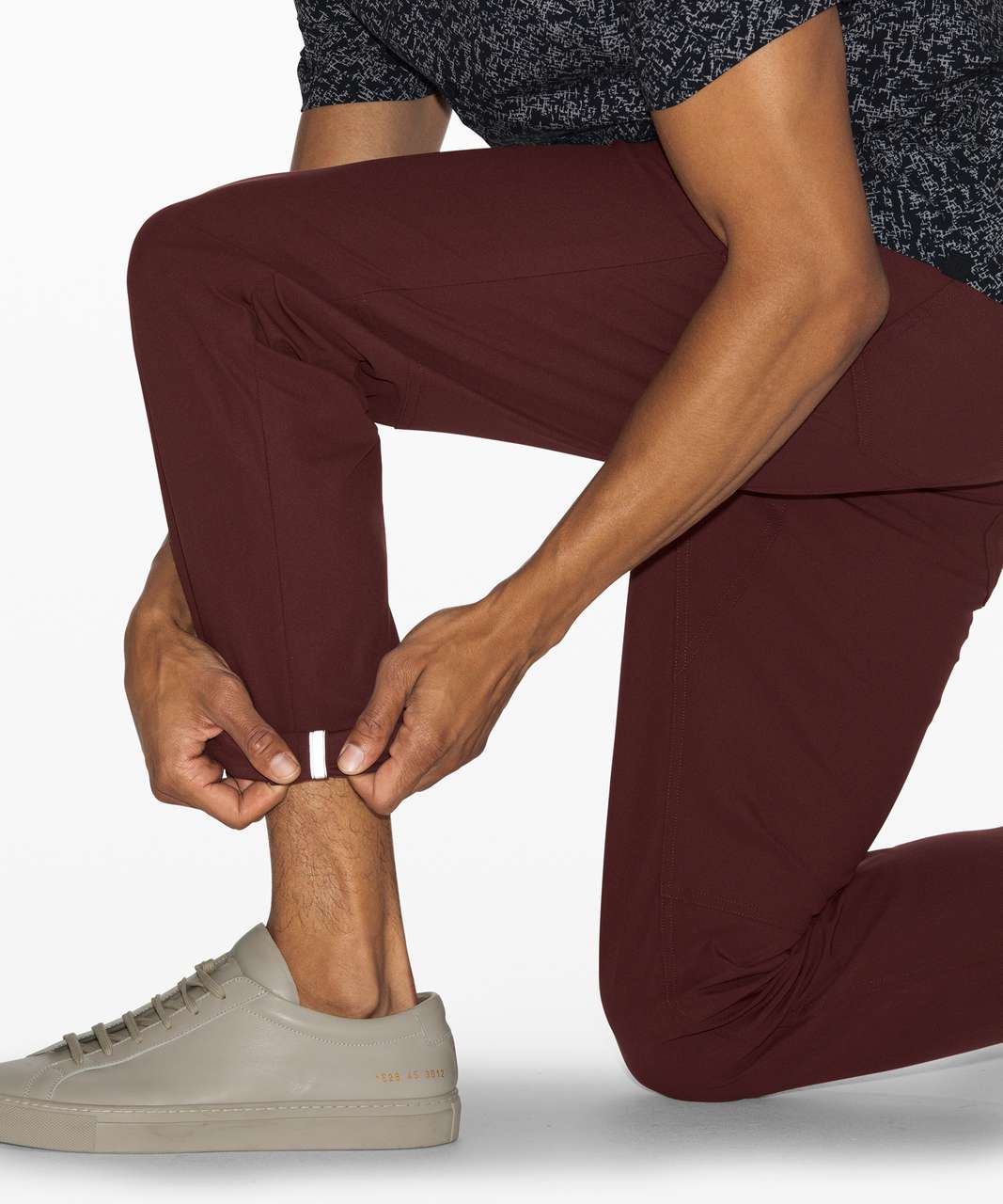 Lululemon ABC Pant Classic *32" - Maroon