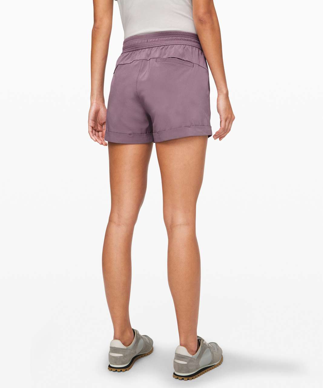 Lululemon Spring Break Away Short *4-way Stretch 3" - Frosted Mulberry