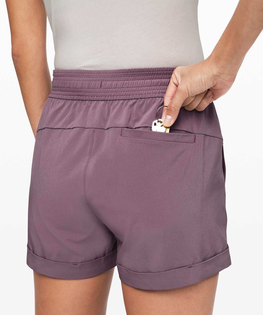 Lululemon Spring Break Away Short *4-way Stretch 3" - Frosted Mulberry