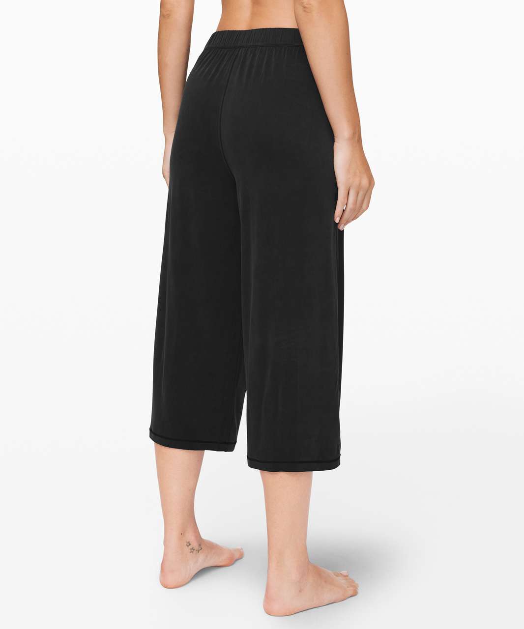 Lululemon Flow In Elegance Crop - Black