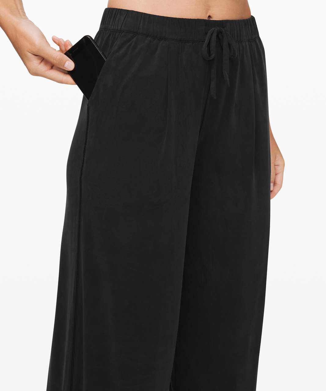 Lululemon Flow In Elegance Crop - Black