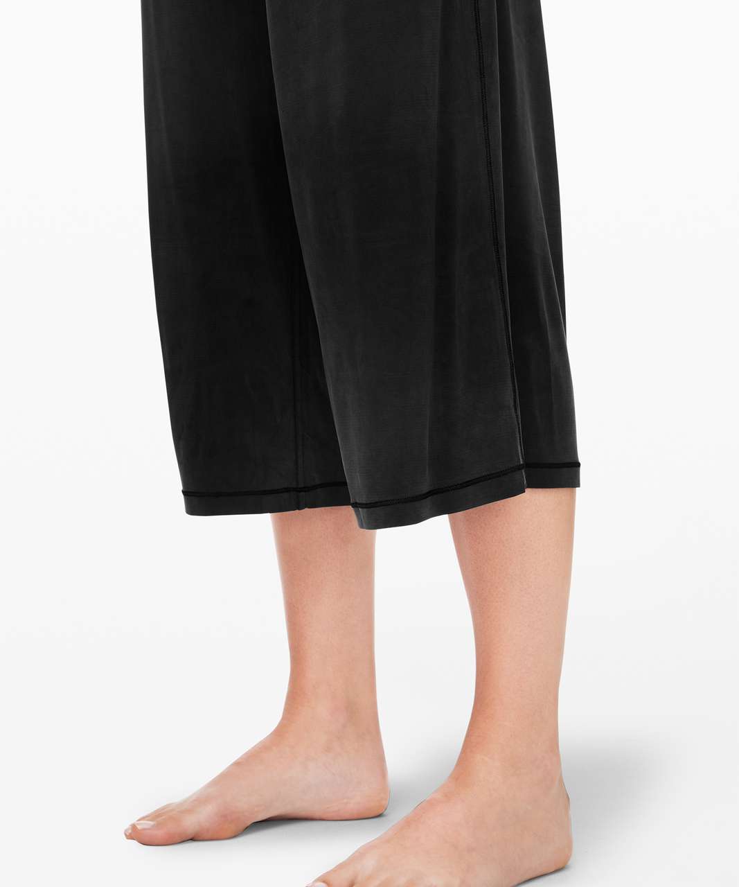 Lululemon Flow In Elegance Crop - Black