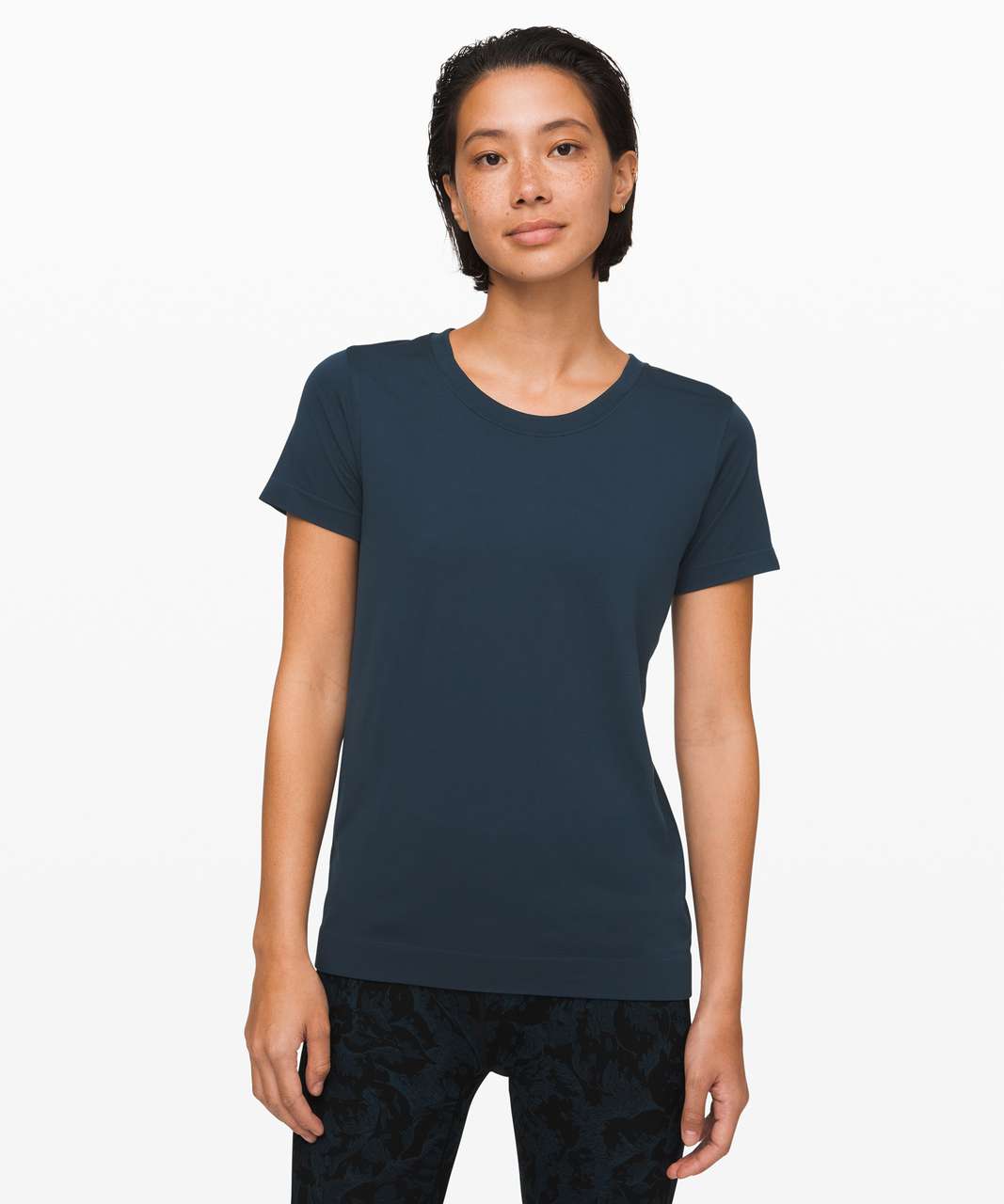 Lululemon Swiftly Relaxed Short Sleeve Night Diver / Night Diver