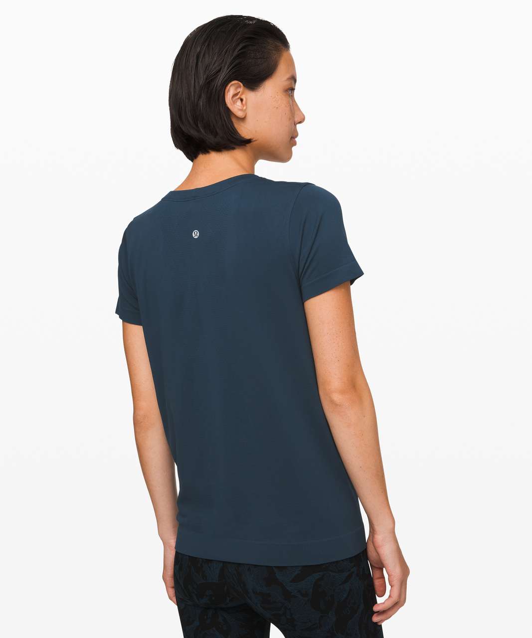 Lululemon Swiftly Relaxed Short Sleeve - Night Diver / Night Diver