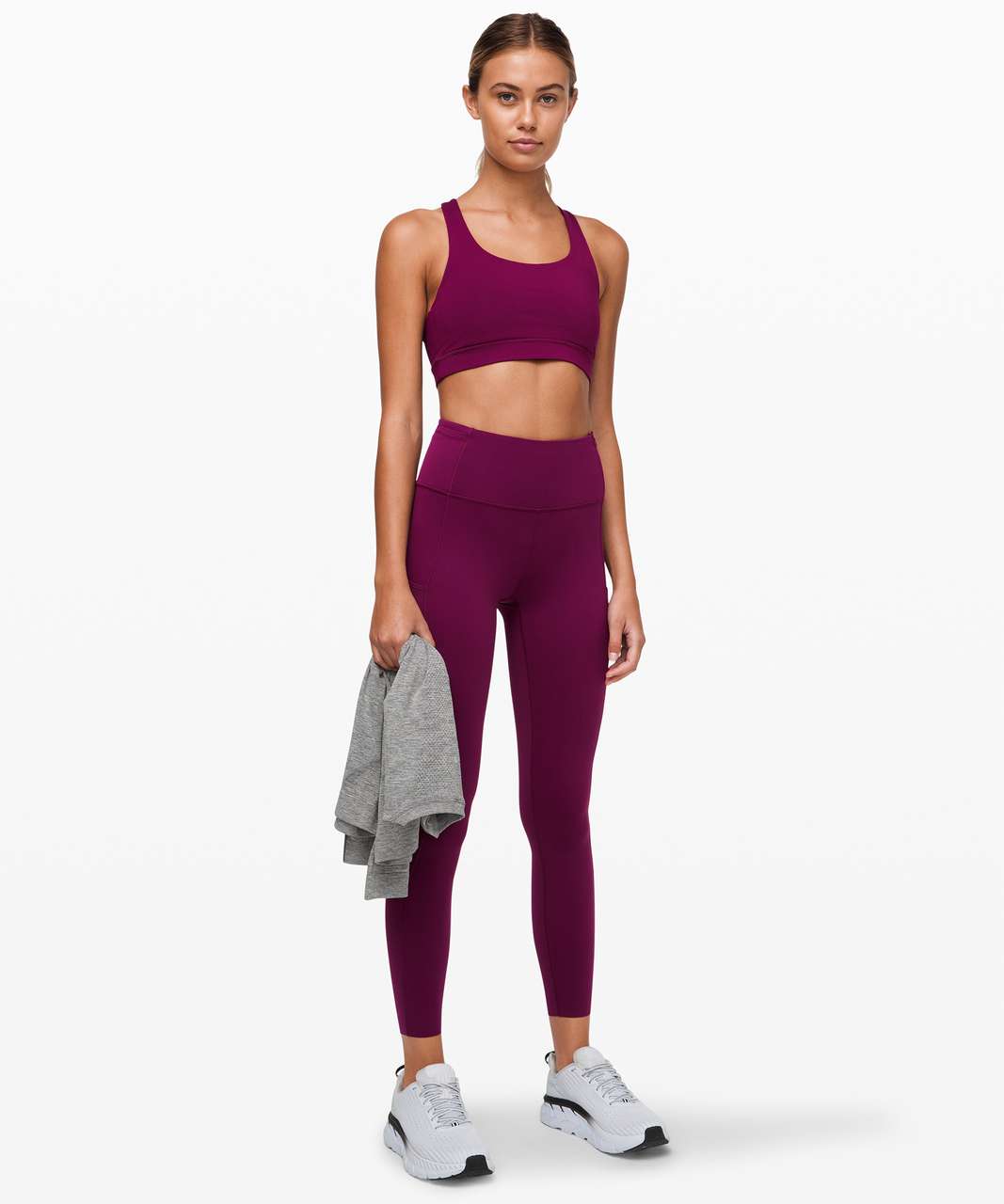 All yours crop (size 2) and Fast and Free tights (size 2) with a little bit  of leather. : r/lululemon