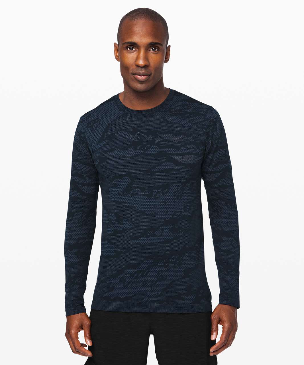 Lululemon Metal Vent Breathe Long Sleeve - Code Blue / True Navy