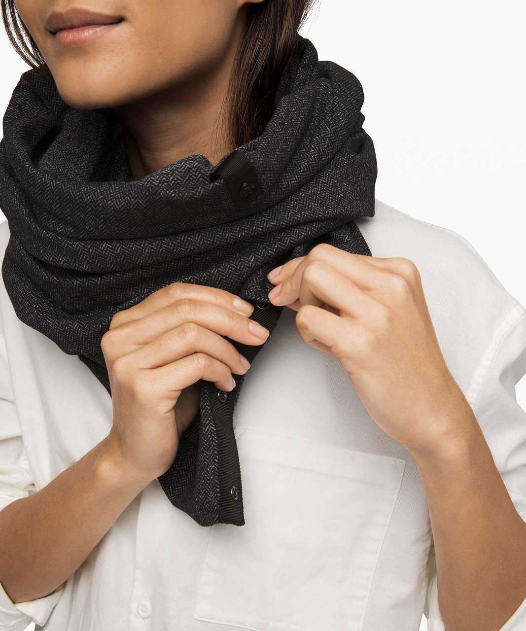 Lululemon Vinyasa Scarf Heathered Herringbone Black Gray - $23 - From  gracieumbrella