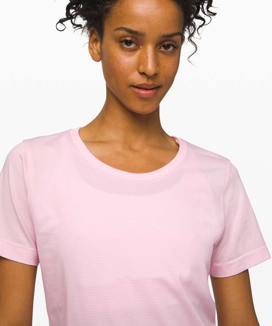 Lululemon Swiftly Relaxed Short Sleeve - Powdered Rose / Powdered Rose