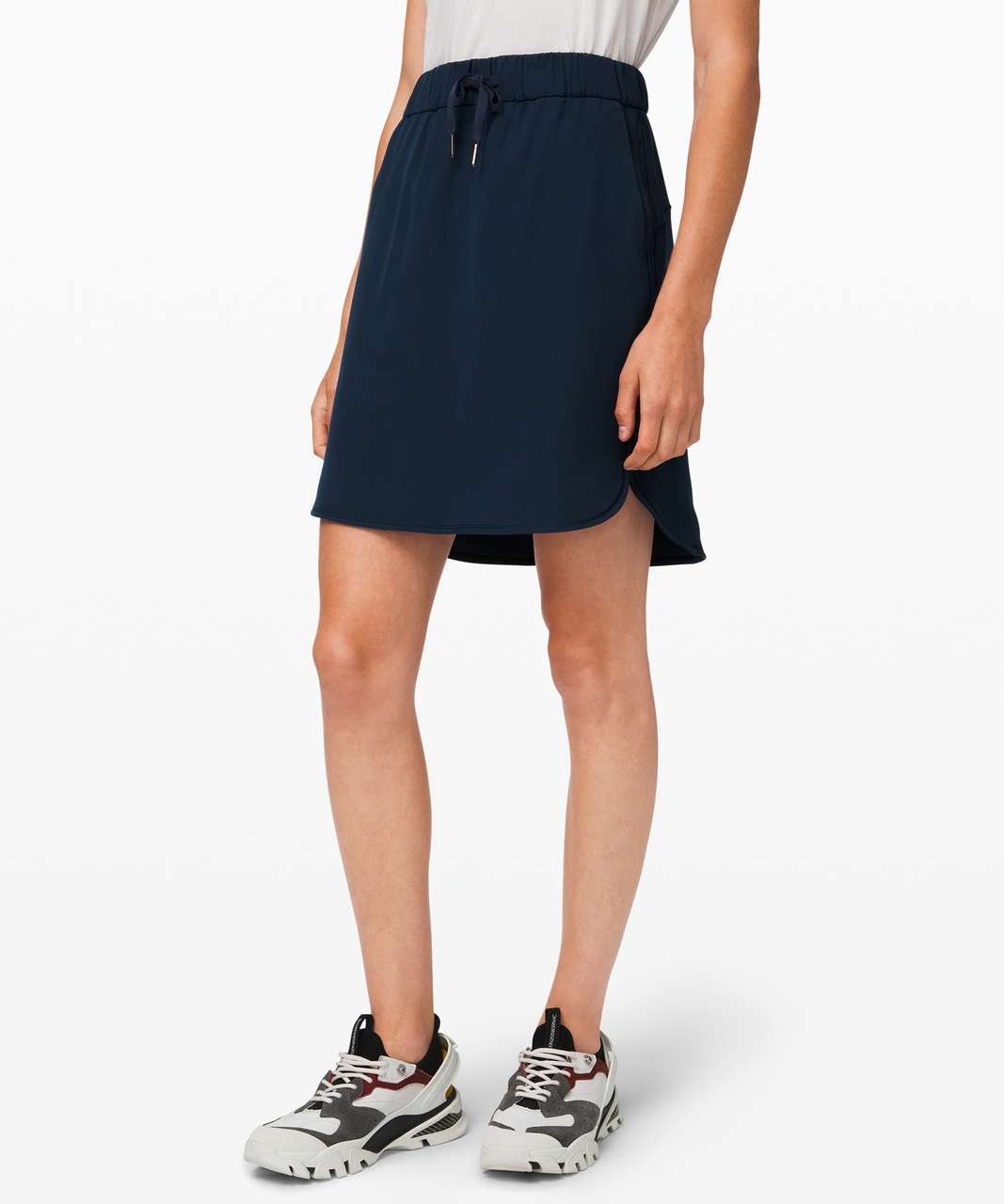 lululemon fly skirt