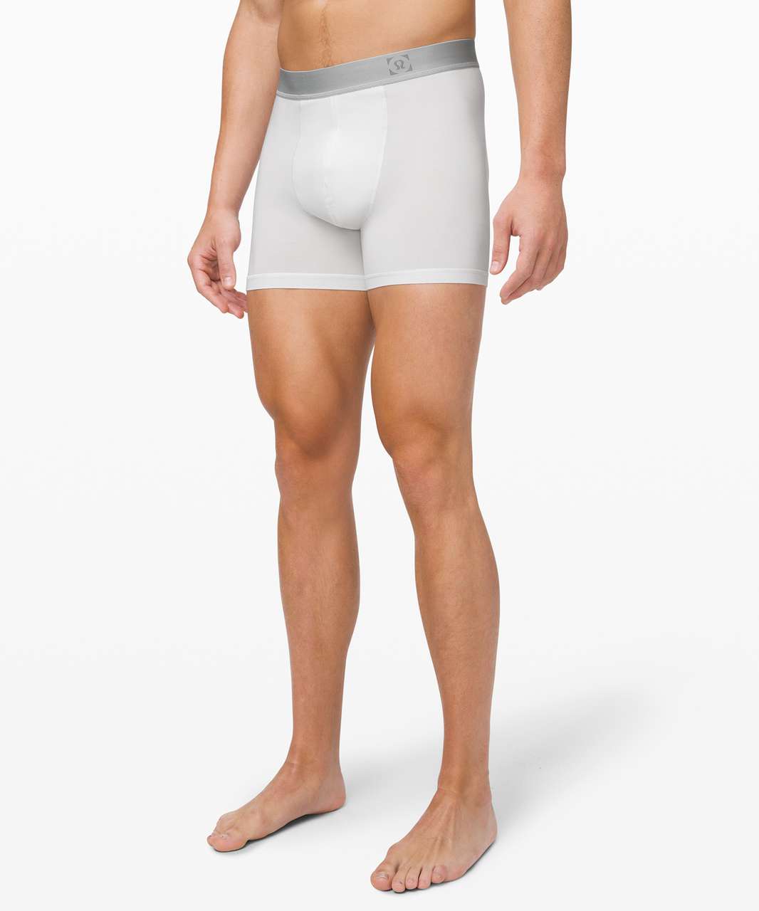 Lululemon Always In Motion Boxer *5" - White