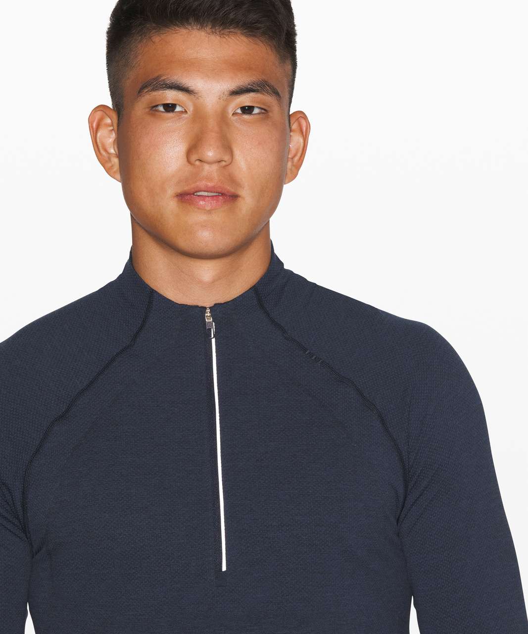 Lululemon Metal Vent Tech 1/2 Zip 2.0 - Mineral Blue / True Navy (First Release)