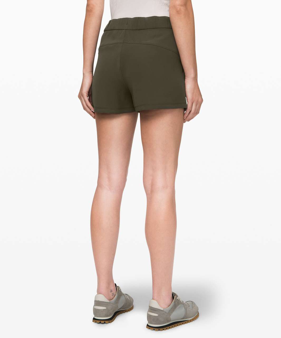 Lululemon On the Fly Short *Woven *2.5" - Dark Olive