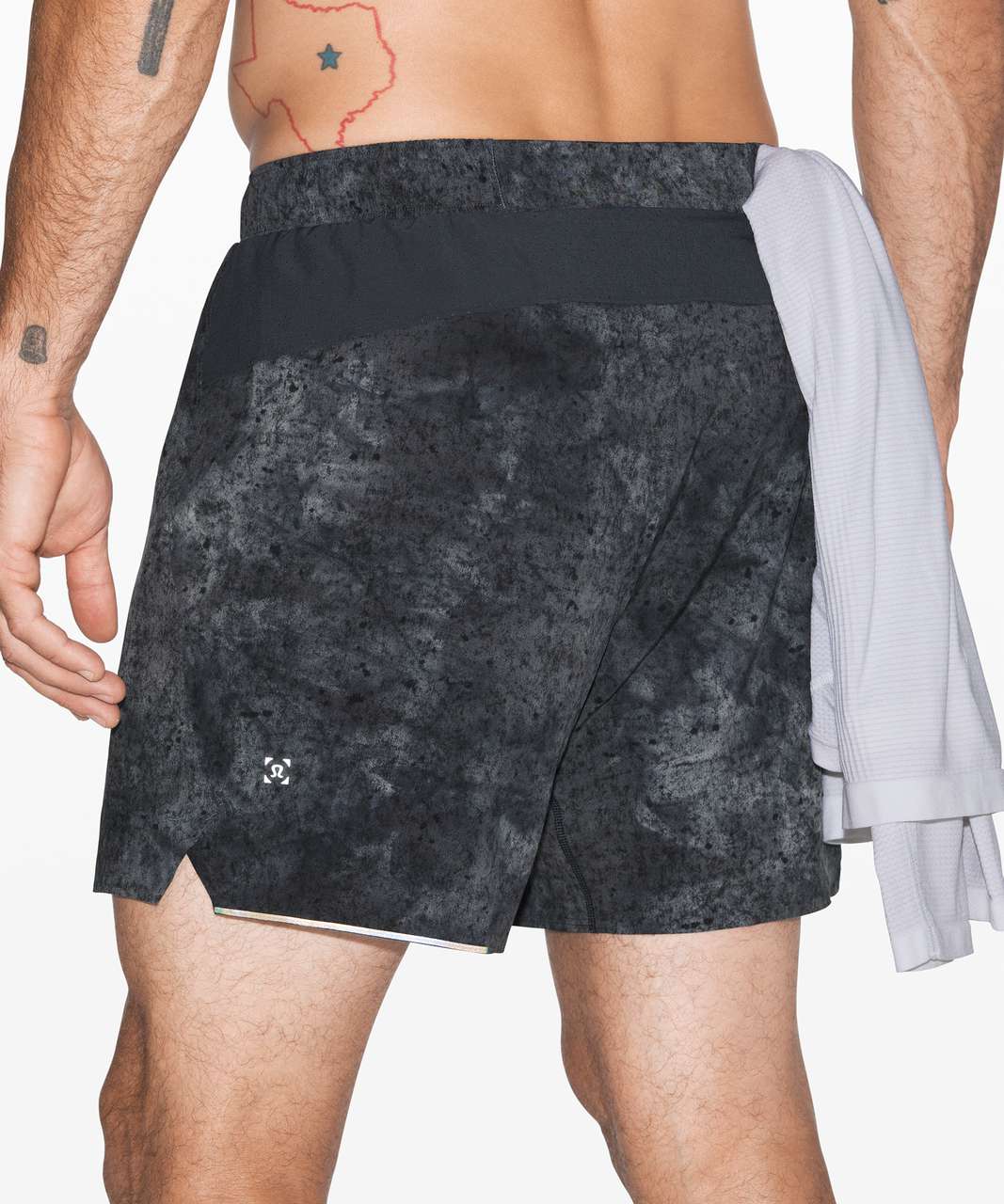 Lululemon surge shorts w/ - Gem