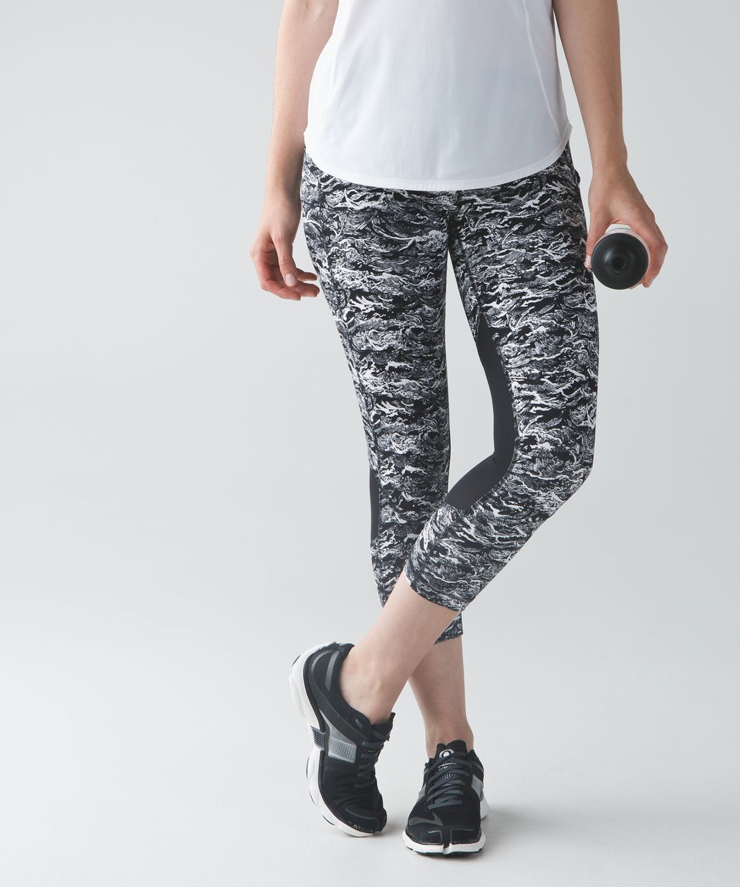 Lululemon Pace Rival Crop Leggings Spotted Animal Print Womens 4