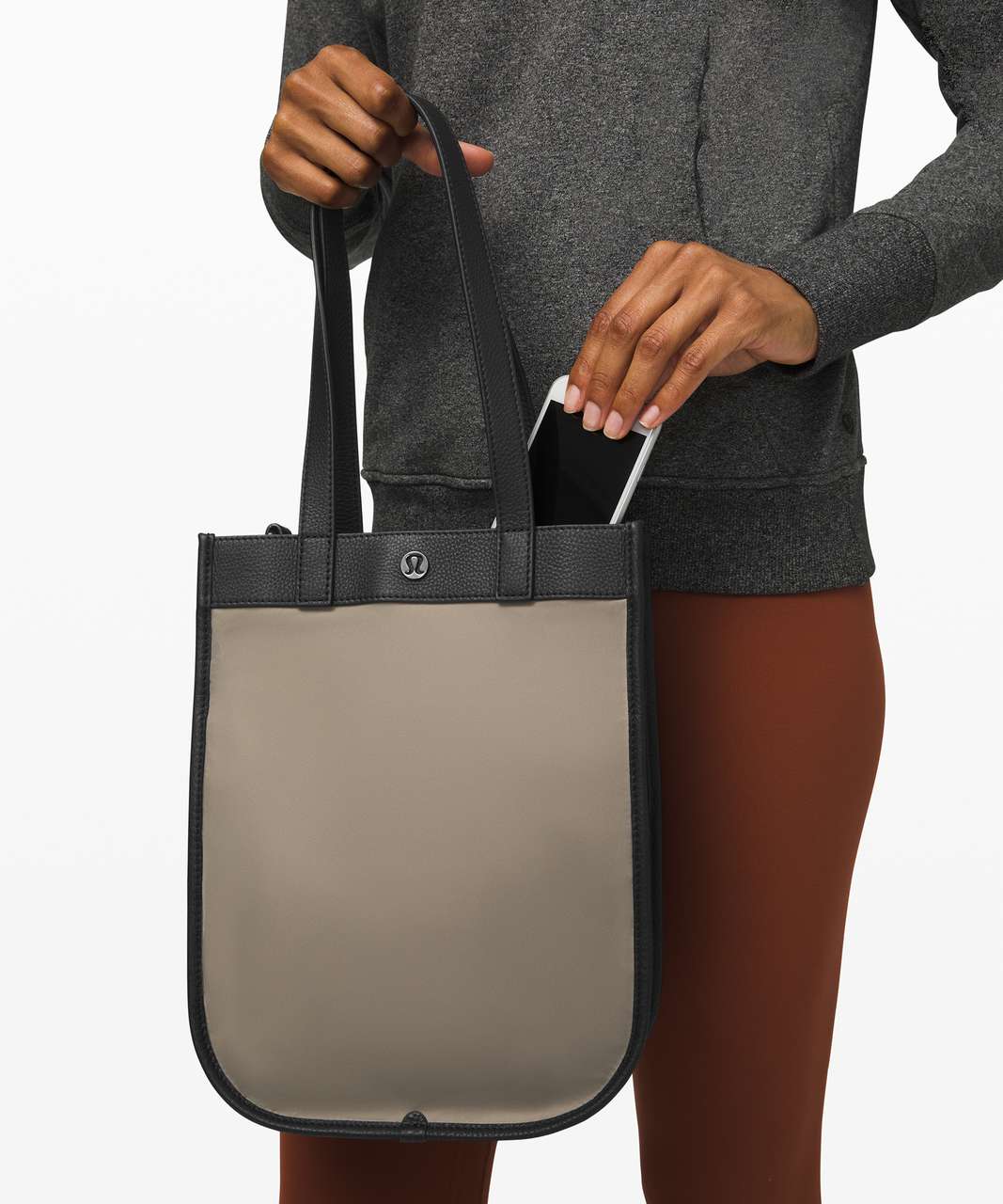 Lululemon Now And Always Tote *Mini 8L - Carbon Dust / Black