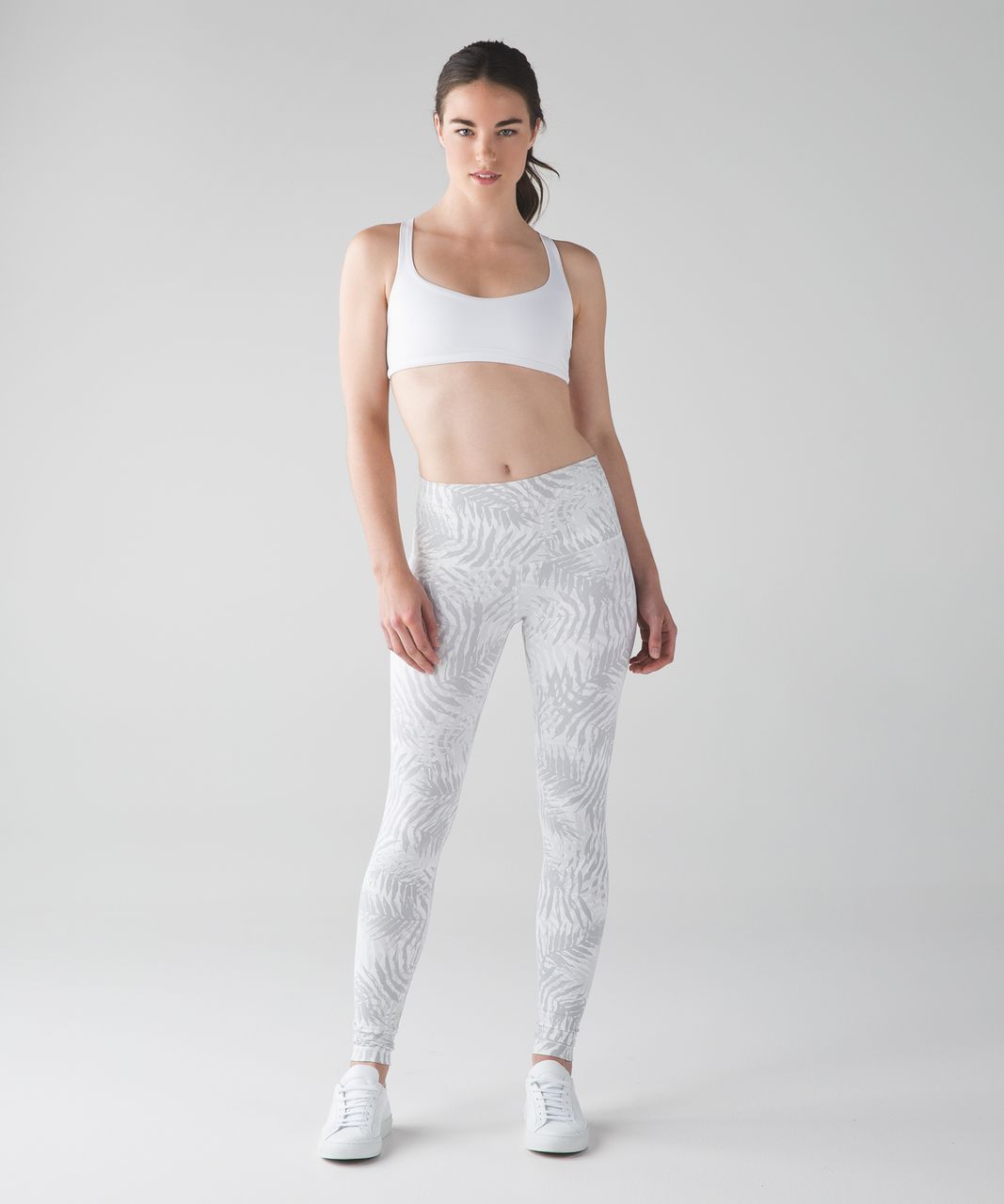 Lululemon Wunder Under Pant Size 6 High Rise Palm Camo White