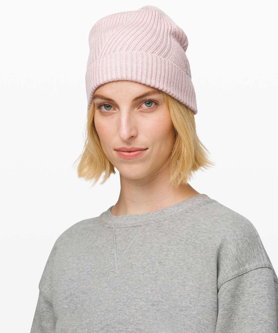 lululemon twist of cozy knit beanie