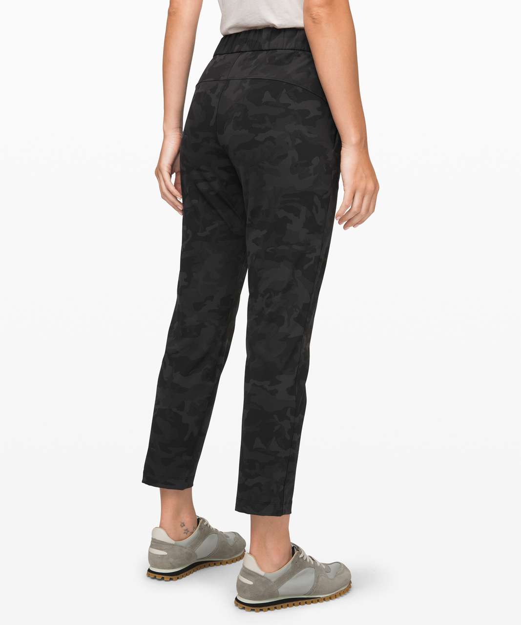 Lululemon On the Fly 7/8 Pant - Incognito Camo Multi Grey - lulu fanatics