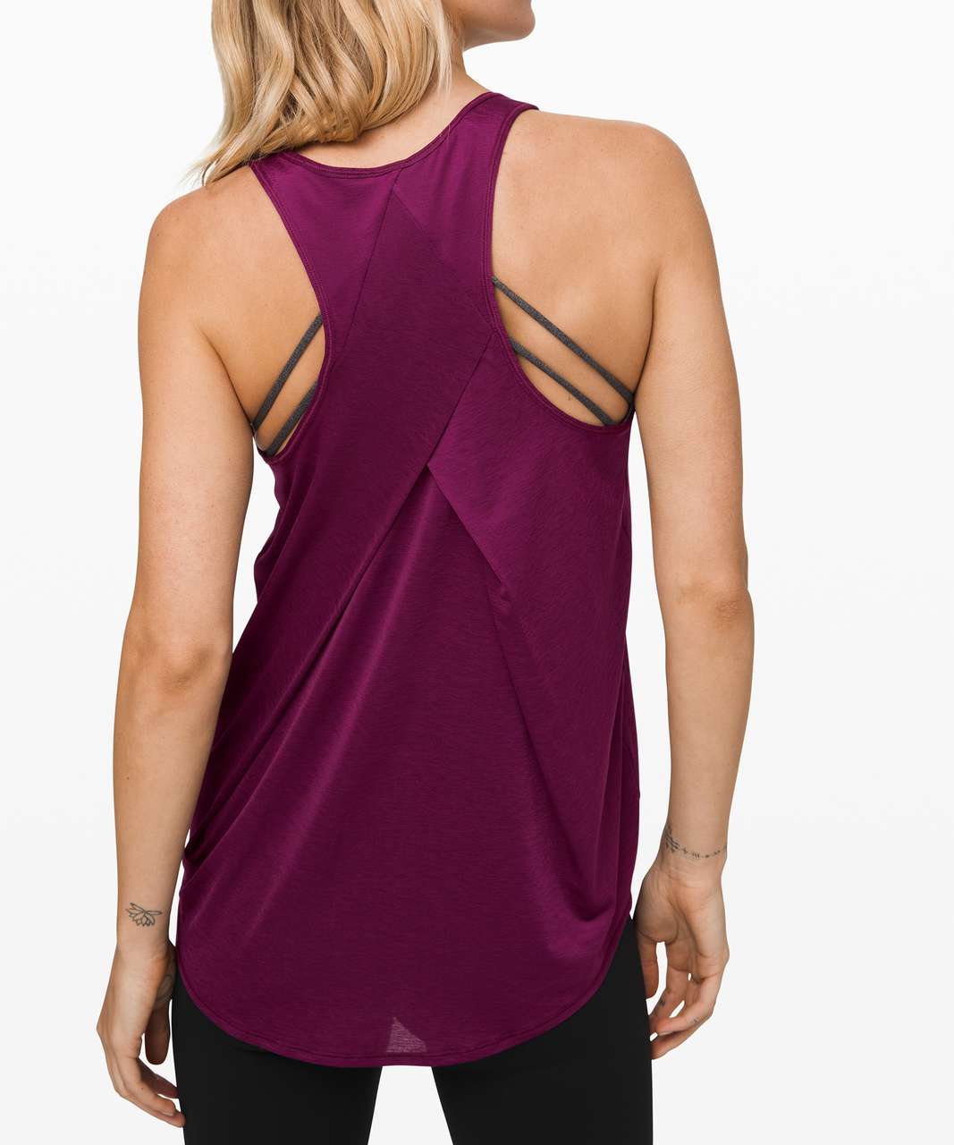 Lululemon Essential Tank Pleated *Jersey - Marvel