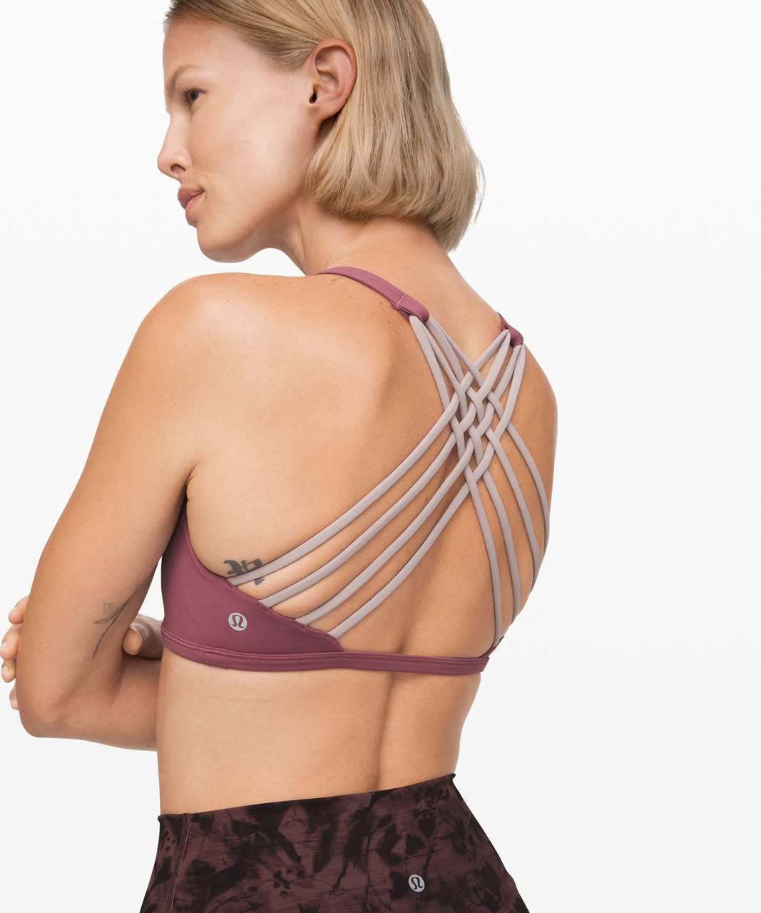 NEW LULULEMON Free To Be Wild Bra 2 Going Grape Bumble Berry