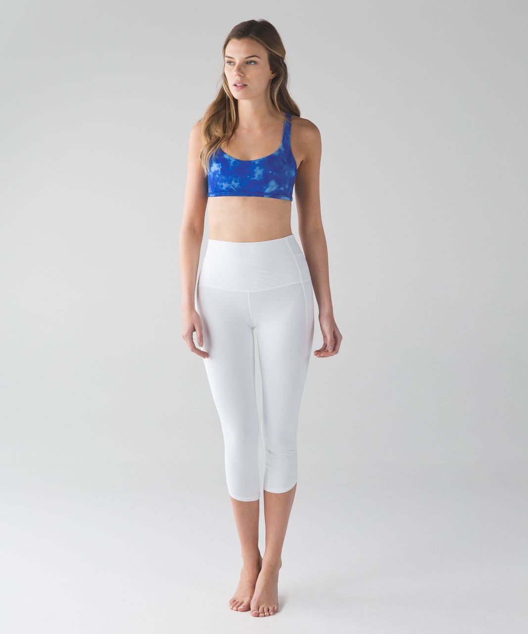 NWT Lululemon Free To Be Bra~SIZE:6,8~Pipe Dream Blue