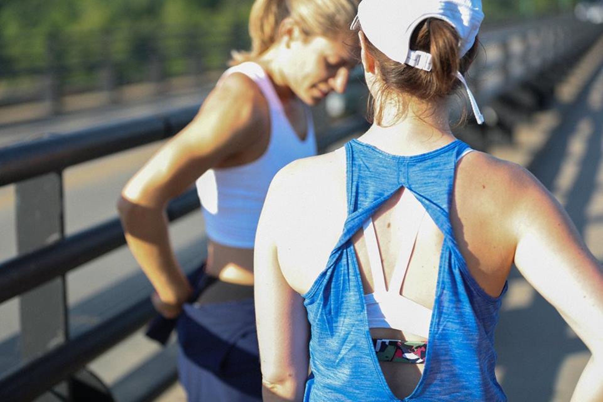 Lululemon Trapeze Twist Tank - Heathered Harbor Blue