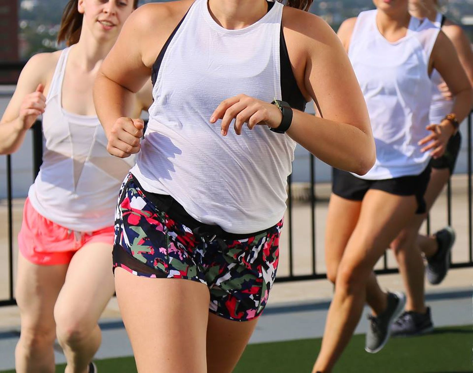 Lululemon Trapeze Twist Tank - Heathered White