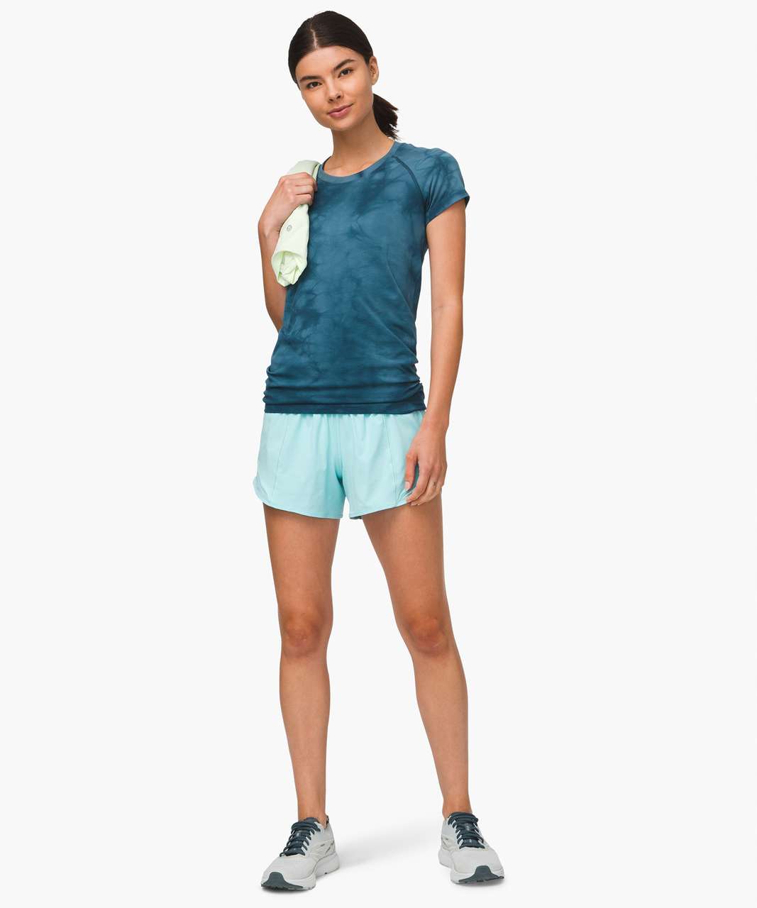 Lululemon Hotty Hot Short II *Long 4" - Sea Frost