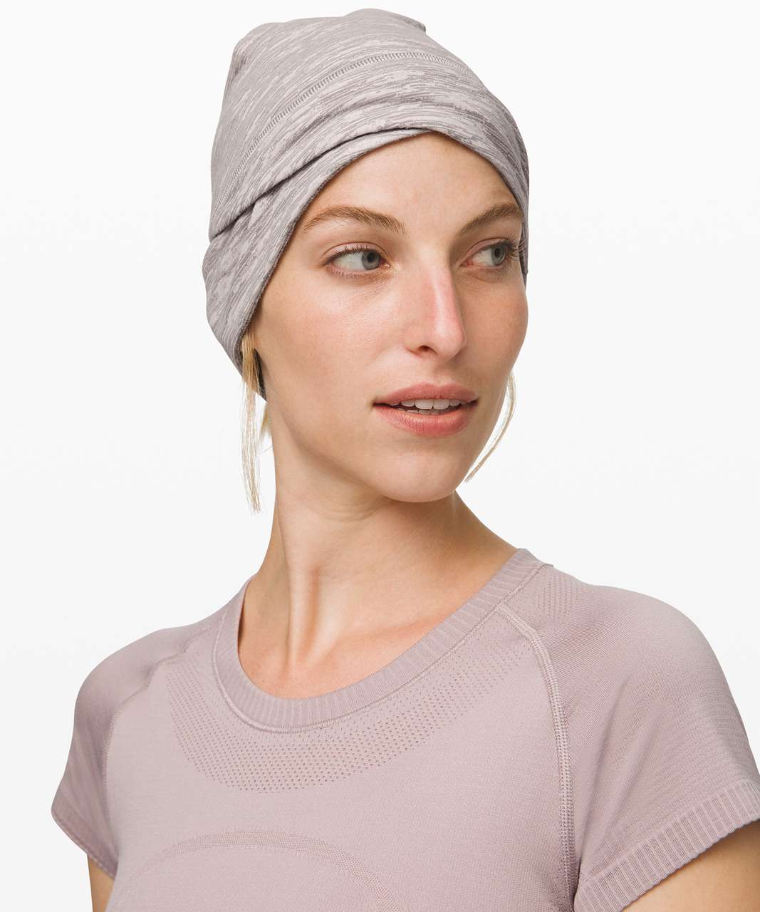 Lululemon Cross Chill Run Beanie - Aqueous Ikat Jacquard Light Chrome Dark Chrome