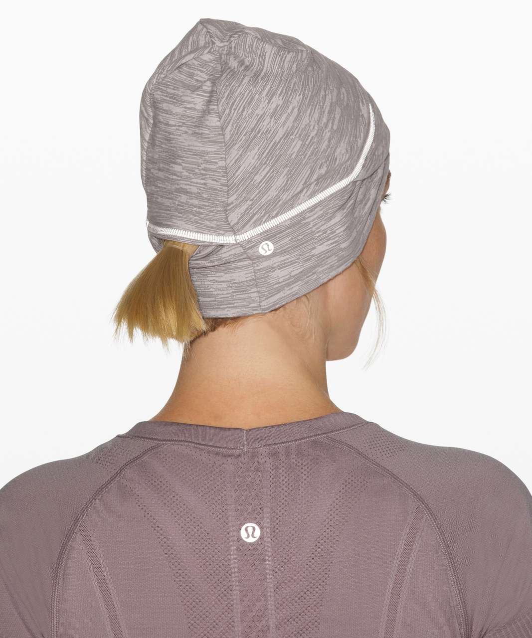 Lululemon Cross Chill Run Beanie - Aqueous Ikat Jacquard Light Chrome Dark Chrome