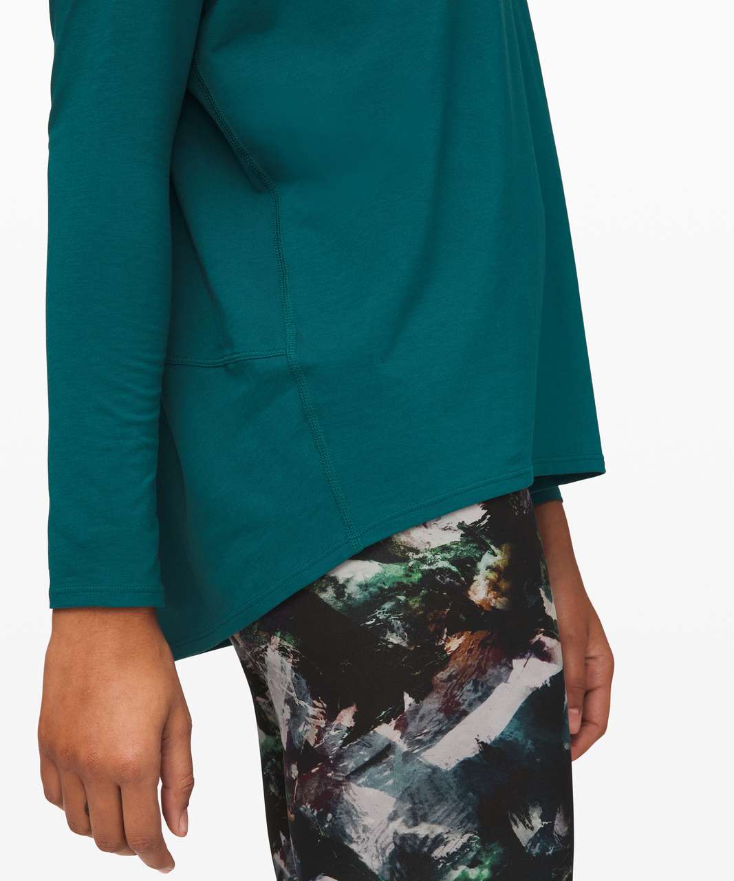 Lululemon Back In Action Long Sleeve - Emerald