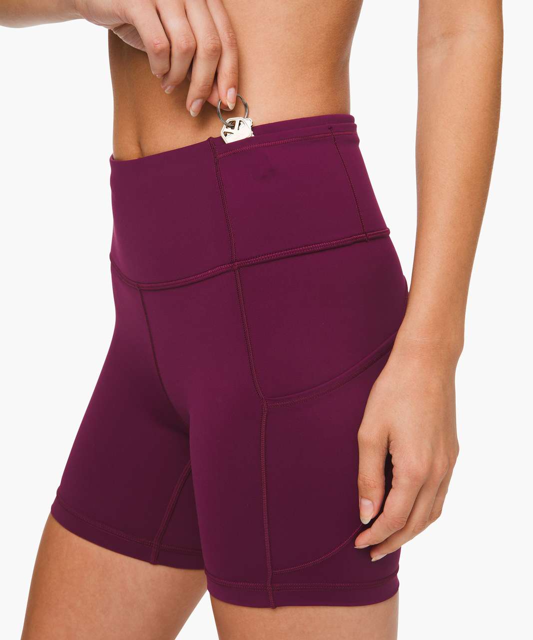 Lululemon Fast and Free 6″ Shorts Review – Swags Fit Style