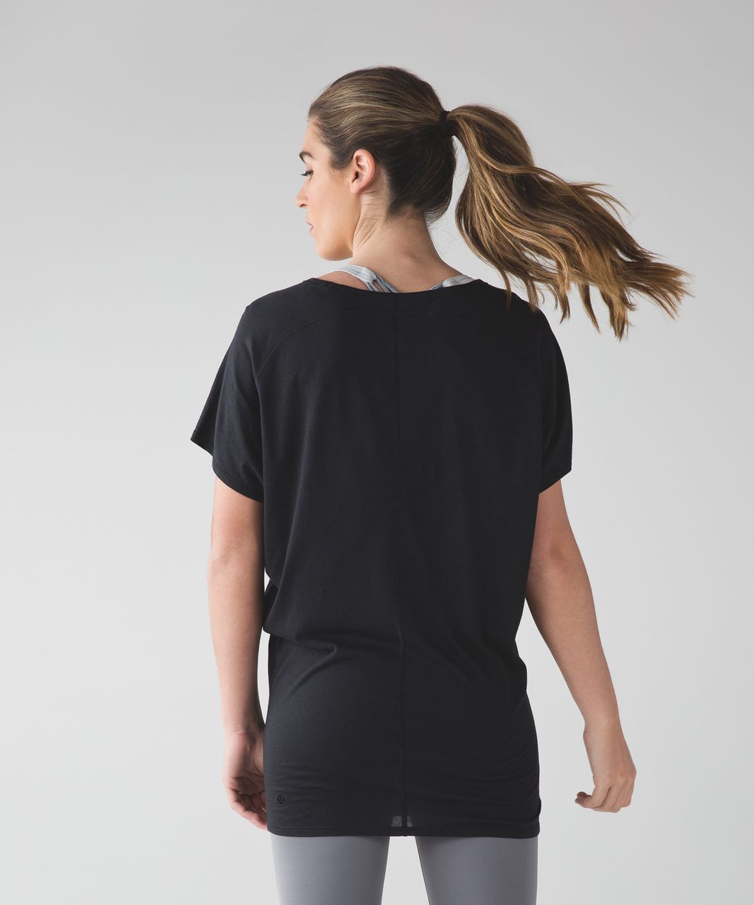 Lululemon Restore Short Sleeve - Black