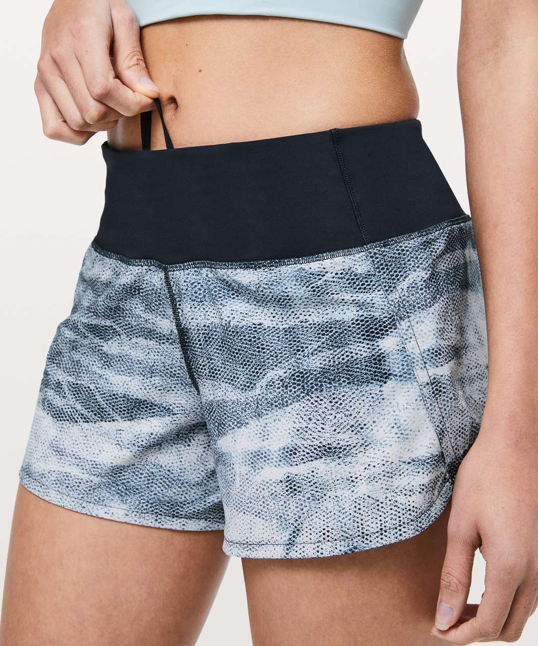 Lululemon Run Times Short II *4" - Mesh Scape Multi / True Navy