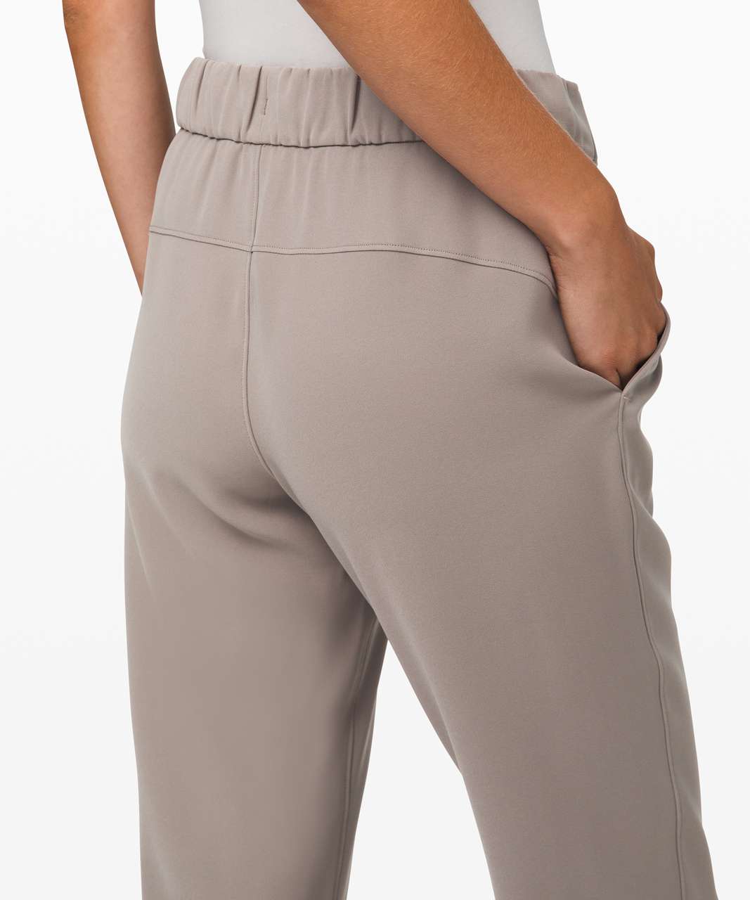 Lululemon On the Fly Crop *Woven 23 - Carbon Dust - lulu fanatics