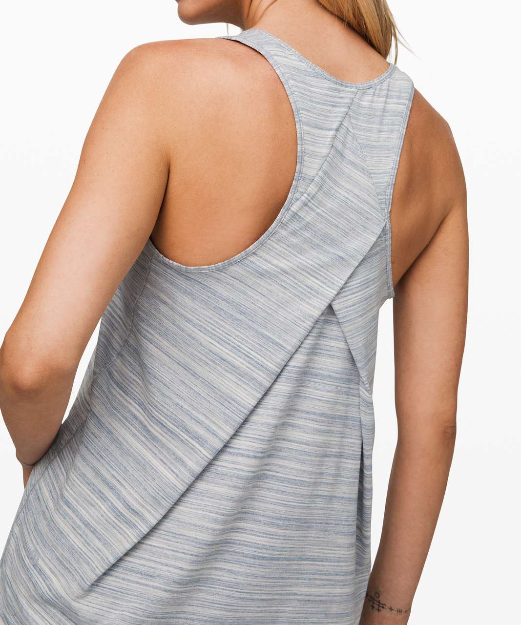 Lululemon Essential Tank Pleated *Seriously Light Luon - Space Dye Camo Concrete Blue Dawn Blue