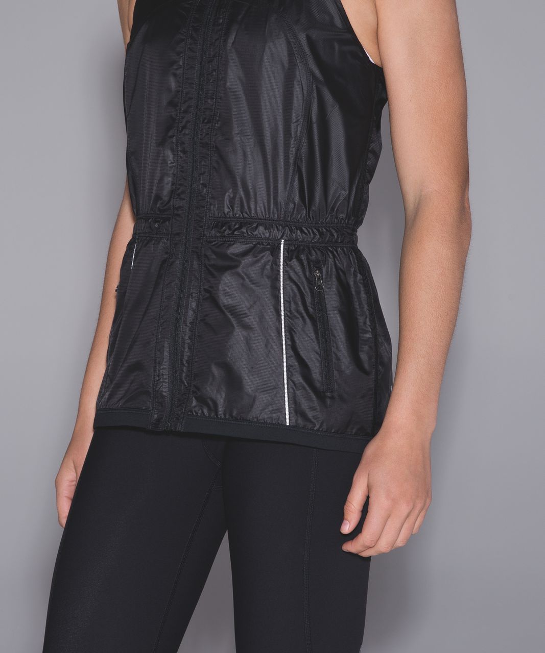 Lululemon Run With The Sun Vest - Black