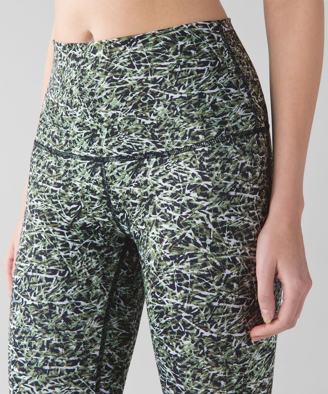 Lululemon Wunder Under Crop (Hi-Rise) (Full-On Luxtreme) - Mini Ripple Desert Olive Fatigue Green